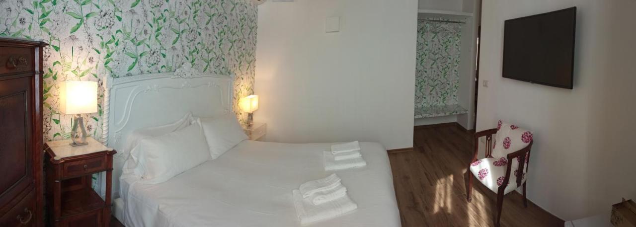 Bed and Breakfast La Soffitta Covelli Trani Exterior foto