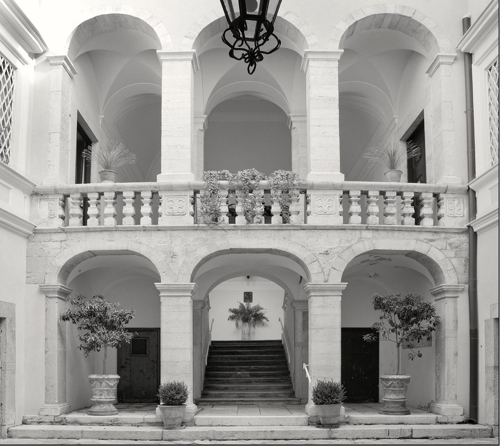 Bed and Breakfast La Soffitta Covelli Trani Exterior foto
